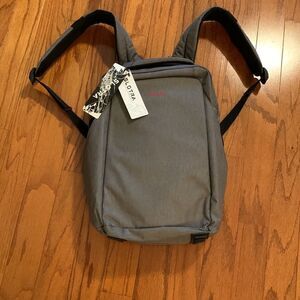SLOTRA heavy duty laptop gray/black backpack